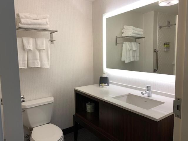 Holiday Inn - Cheshire - Southington By Ihg Esterno foto