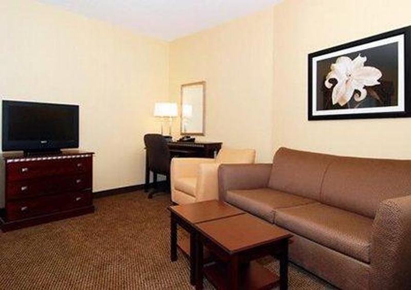 Holiday Inn - Cheshire - Southington By Ihg Esterno foto